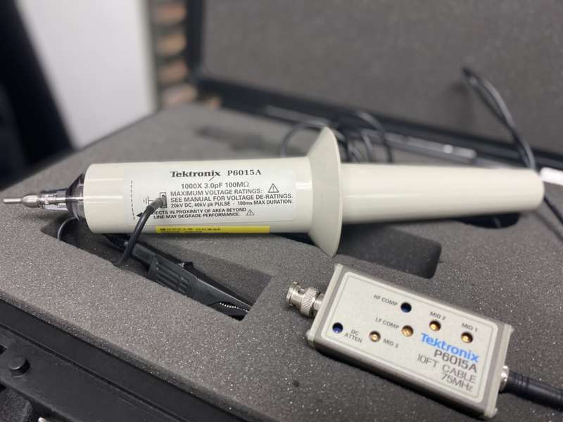 High voltage probe